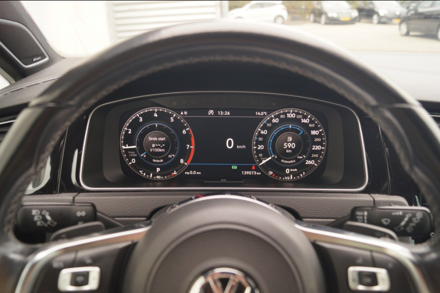 Volkswagen Golf 1.5 TSI 150pk DSG R-Line Highline Business -DYNAUDIO-