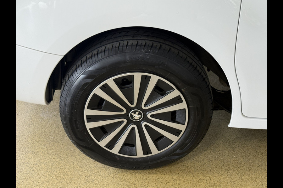 Peugeot Partner 120 1.6 BlueHDi 75 L1 Première | Navi | Cruise