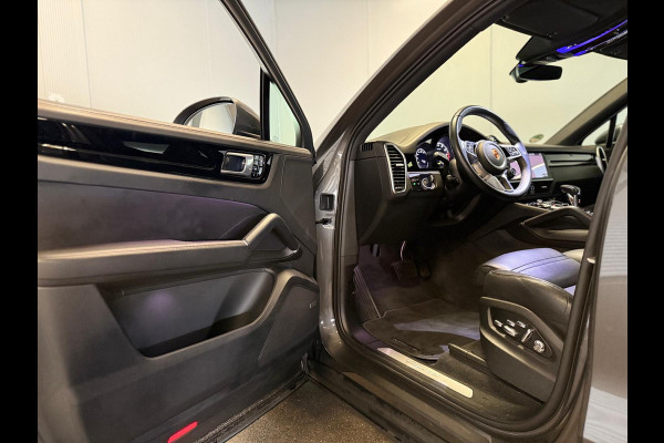 Porsche Cayenne Coupé 3.0 E-Hybrid-PANO-HEAD UP-LUCHTV.-STOELEN 18 VOUDIG-ACC-4 WIELSTURING-COMPLEET