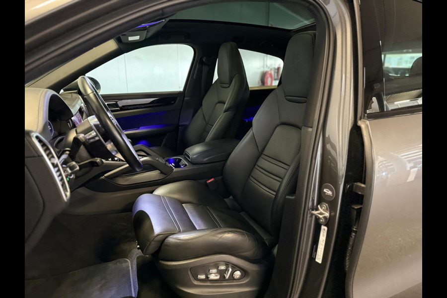 Porsche Cayenne Coupé 3.0 E-Hybrid-PANO-HEAD UP-LUCHTV.-STOELEN 18 VOUDIG-ACC-4 WIELSTURING-COMPLEET