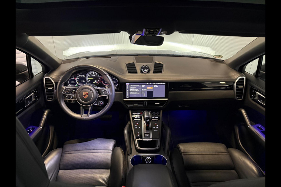 Porsche Cayenne Coupé 3.0 E-Hybrid-PANO-HEAD UP-LUCHTV.-STOELEN 18 VOUDIG-ACC-4 WIELSTURING-COMPLEET