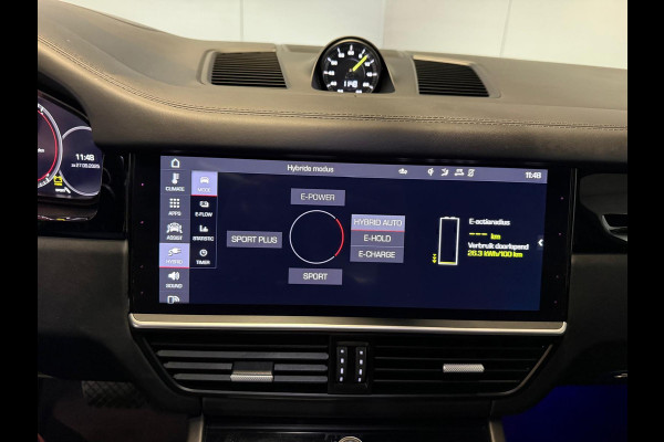 Porsche Cayenne Coupé 3.0 E-Hybrid-PANO-HEAD UP-LUCHTV.-STOELEN 18 VOUDIG-ACC-4 WIELSTURING-COMPLEET