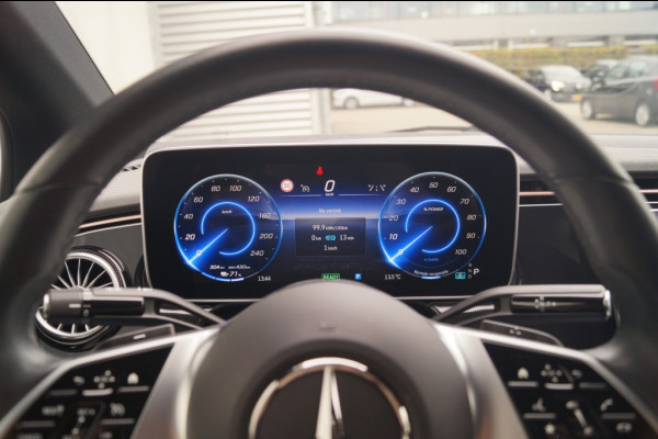 Mercedes-Benz EQE 300 Business Line 89kWh -PANO-LED-ECC-CAM-