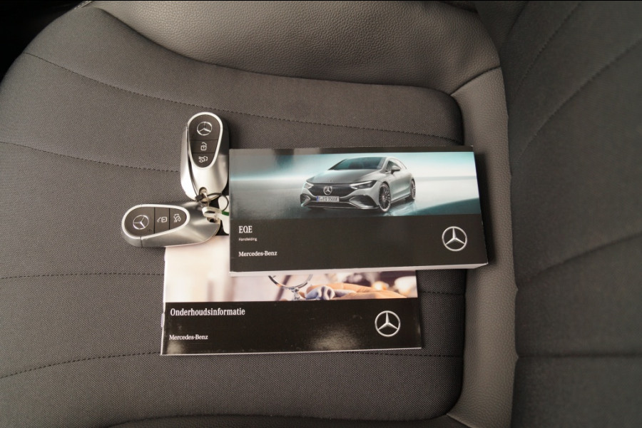 Mercedes-Benz EQE 300 Business Line 89kWh -PANO-LED-ECC-CAM-