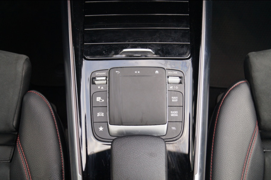 Mercedes-Benz EQA 250 Business Solution AMG 67kWh -PANO-LED-CAM-