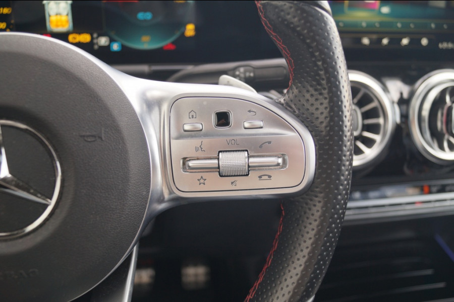 Mercedes-Benz EQA 250 Business Solution AMG 67kWh -PANO-LED-CAM-