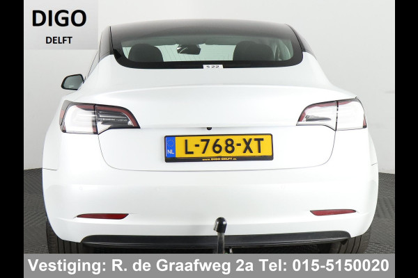 Tesla Model 3 Long Range Two-Tone AWD 75 kWh ACCU 87% | Dodehoek detectie | Voorstoelen verwarmd | Trekhaak |