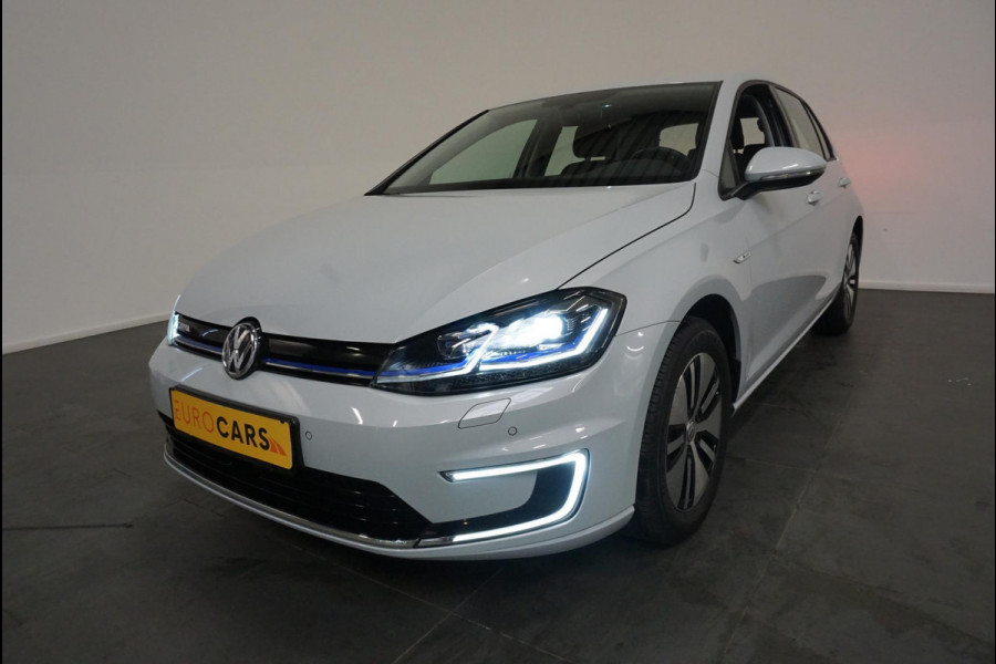 Volkswagen e-Golf e-Golf Navigatie Climate Control Parkeer sensoren V+A Privacy Glass