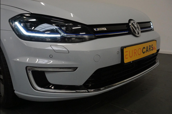 Volkswagen e-Golf e-Golf Navigatie Climate Control Parkeer sensoren V+A Privacy Glass