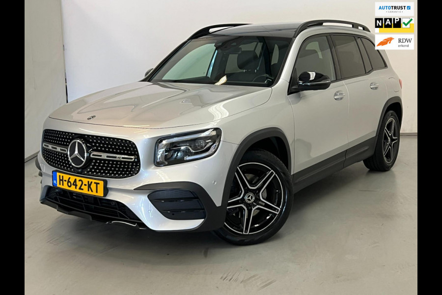 Mercedes-Benz Glb 200 / AMG / NL-auto / BTW / Pano / Memory