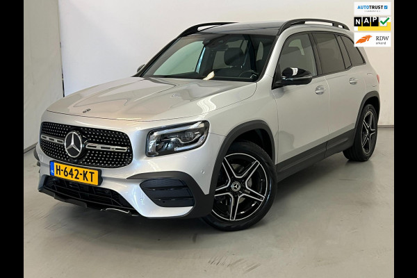 Mercedes-Benz Glb 200 / AMG / NL-auto / BTW / Pano / Memory