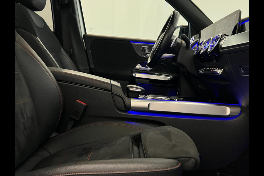 Mercedes-Benz Glb 200 / AMG / NL-auto / BTW / Pano / Memory