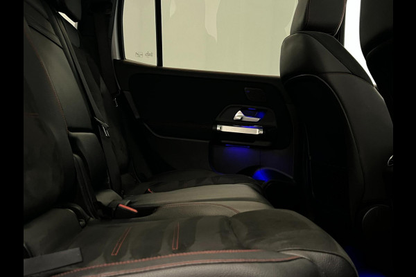 Mercedes-Benz Glb 200 / AMG / NL-auto / BTW / Pano / Memory