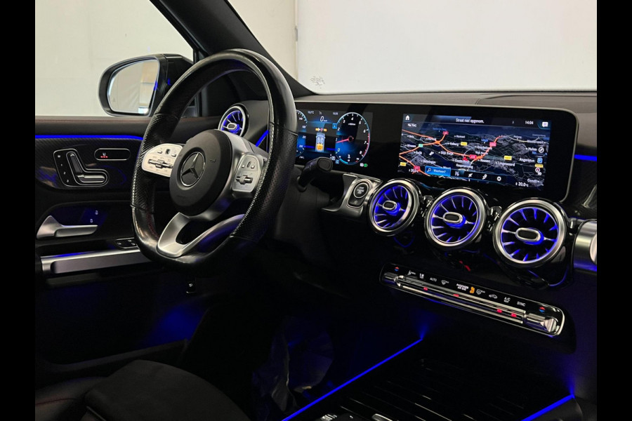 Mercedes-Benz Glb 200 / AMG / NL-auto / BTW / Pano / Memory