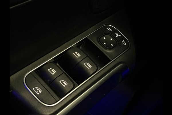 Mercedes-Benz Glb 200 / AMG / NL-auto / BTW / Pano / Memory
