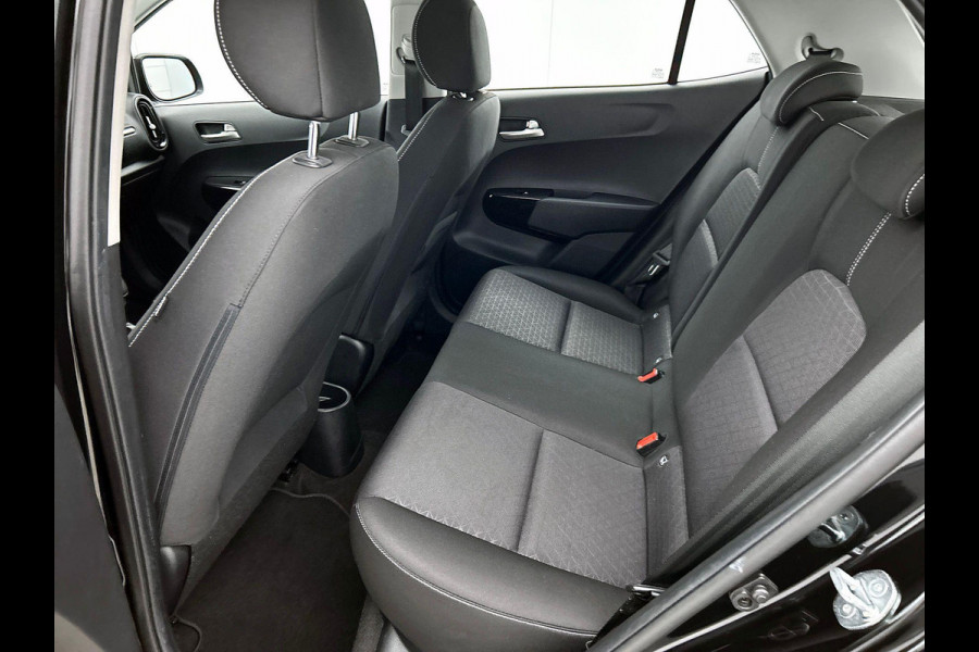 Kia Picanto 1.0 DPi DynamicLine Automaat | Navigatie | Apple Carplay/Android Auto | Airco | Camera | DAB | Lichtmetalen velgen | Bluetooth Kia Picanto 1.0 DPi DynamicLine Automaat | Navigatie | Apple Carplay/Android Auto | Airco | Camera | DAB | Lichtmetalen velgen | Bluetooth