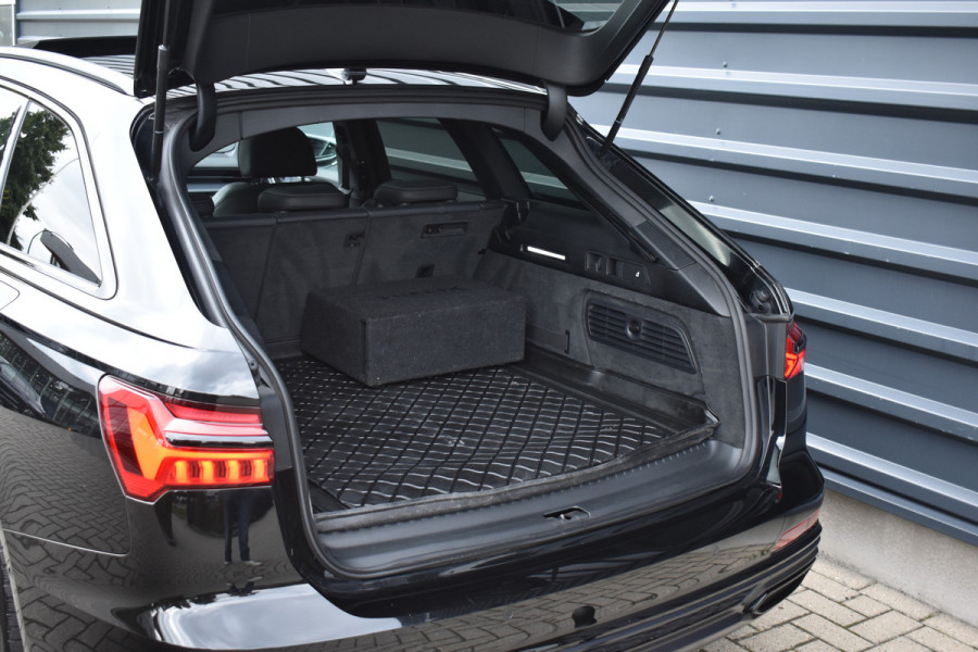 Audi A6 Avant 55 TFSI e Quattro 367pk Competition | Panoramadak | ACC | Head-Up | Trekhaak wegkl. | Camera | Matrix |