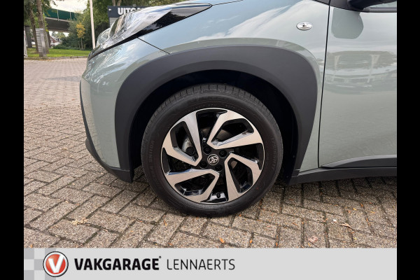 Toyota Aygo X 1.0 VVT-i S-CVT Envy AUTOMAAT, navi, carplay, pdc v+a, Rijklaarprijs