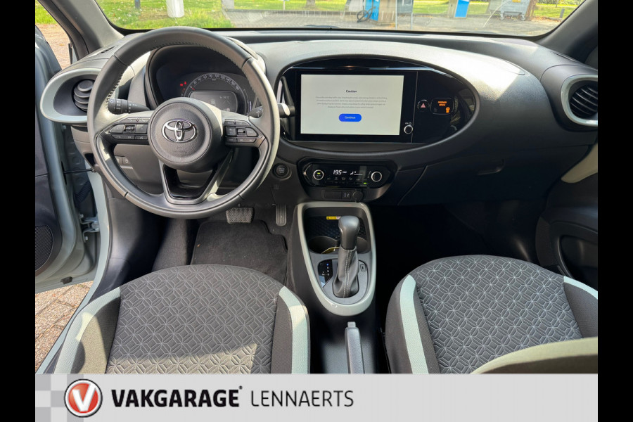 Toyota Aygo X 1.0 VVT-i S-CVT Envy AUTOMAAT, navi, carplay, pdc v+a, Rijklaarprijs