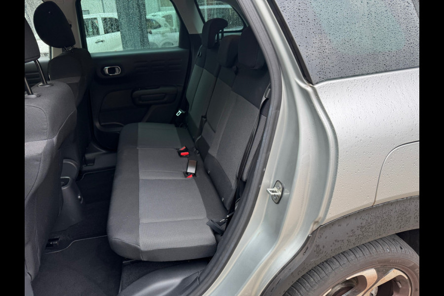 Citroën C3 Aircross 1.2 PT 110 pk AUTOMAAT Shine Navi, keyless, camera, airco. ect. Rijklaarprijs / 12 mnd garantie