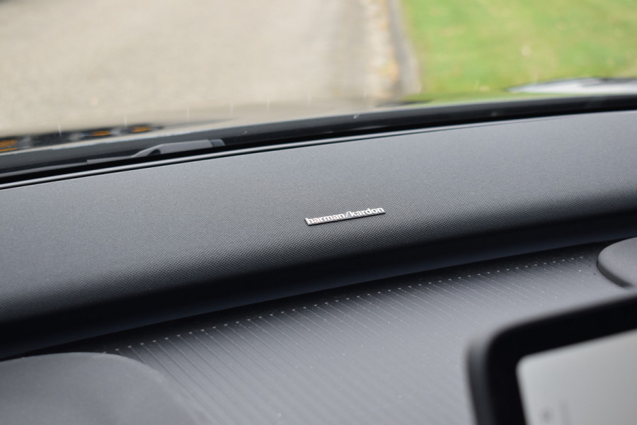 Volvo EX30 Extended Range Plus 69 kWh | ACC | H&K | Blis | Camera | 19'LMV  Camera