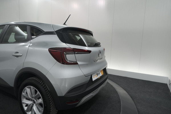 Renault Captur TCe 90 Evolution | Parkeersensoren | Navigatie | Allseason Banden | Apple Carplay Renault Captur TCe 90 Evolution | Parkeersensoren | Navigatie | Allseason Banden | Apple Carplay