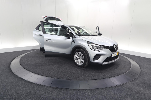 Renault Captur TCe 90 Evolution | Parkeersensoren | Navigatie | Allseason Banden | Apple Carplay Renault Captur TCe 90 Evolution | Parkeersensoren | Navigatie | Allseason Banden | Apple Carplay