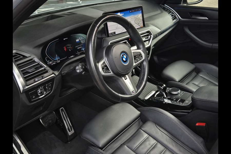 BMW X3 xDrive30e M SPORT | PANORAMA | 360 CAMERA | LEDER | LASER | KEYLESS ENTRY | BMW LIVE COCKPIT PROF. |