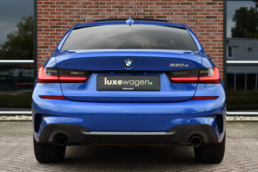 BMW 3-serie 330e M-Sport Pano 360 HUD H/K Laser 19inch El-zetels