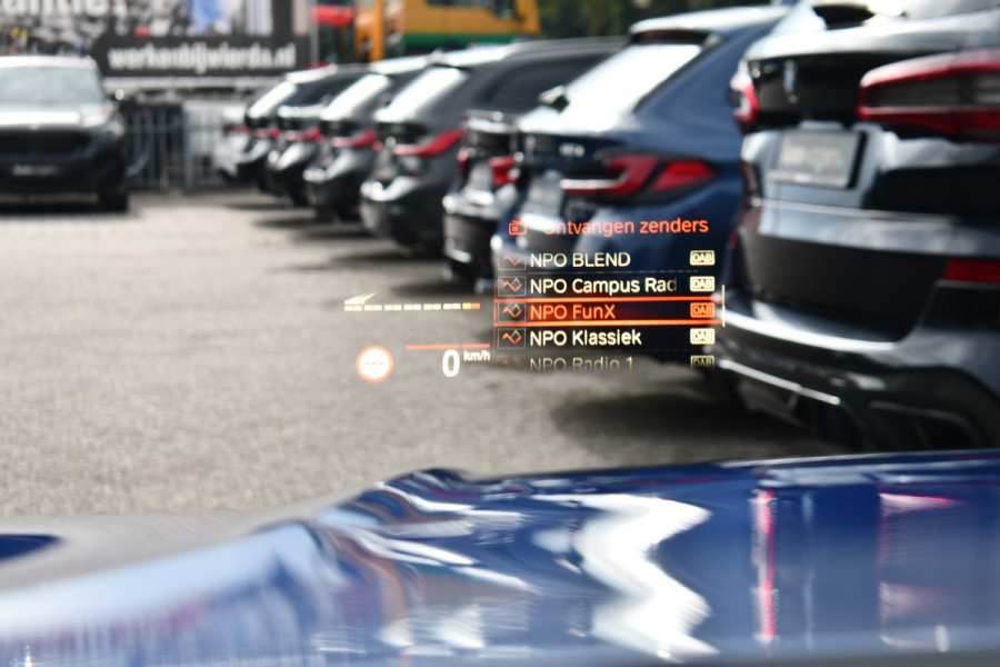 BMW 3-serie 330e M-Sport Pano 360 HUD H/K Laser 19inch El-zetels