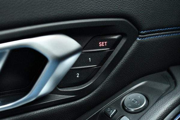 BMW 3-serie 330e M-Sport Pano 360 HUD H/K Laser 19inch El-zetels