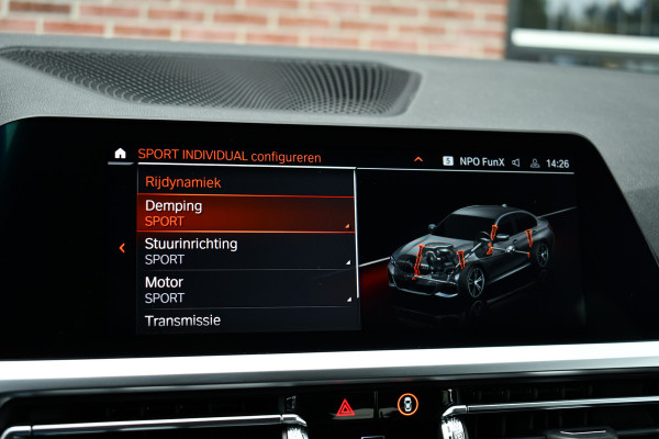 BMW 3-serie 330e M-Sport Pano 360 HUD H/K Laser 19inch El-zetels