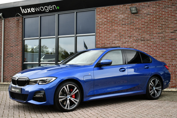 BMW 3-serie 330e M-Sport Pano 360 HUD H/K Laser 19inch El-zetels