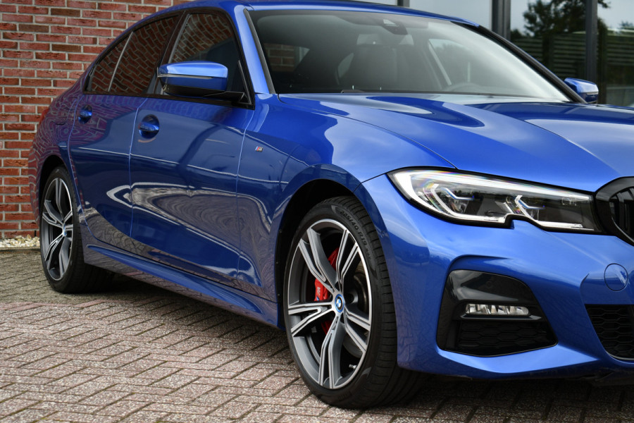 BMW 3-serie 330e M-Sport Pano 360 HUD H/K Laser 19inch El-zetels