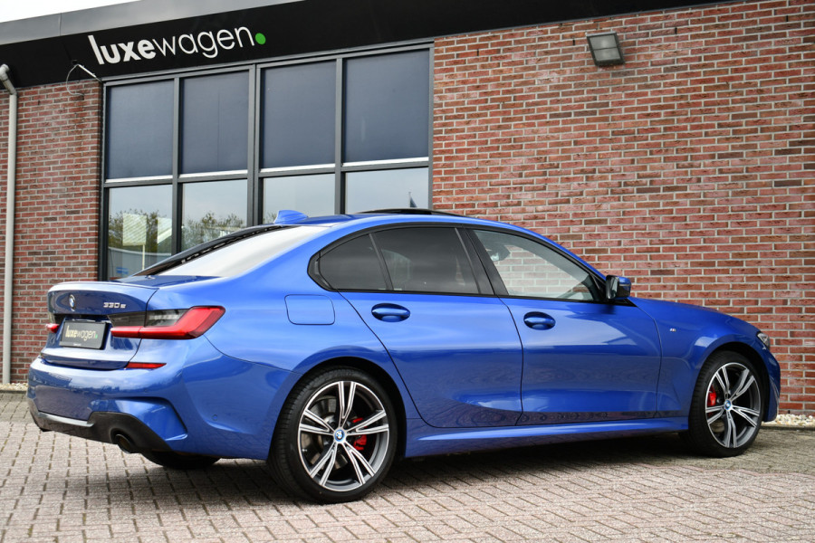 BMW 3-serie 330e M-Sport Pano 360 HUD H/K Laser 19inch El-zetels