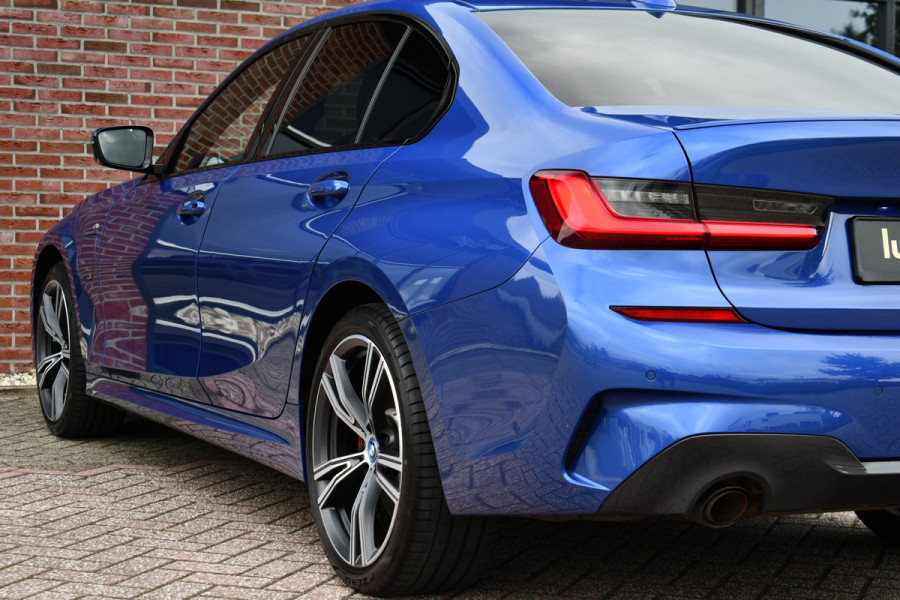 BMW 3-serie 330e M-Sport Pano 360 HUD H/K Laser 19inch El-zetels