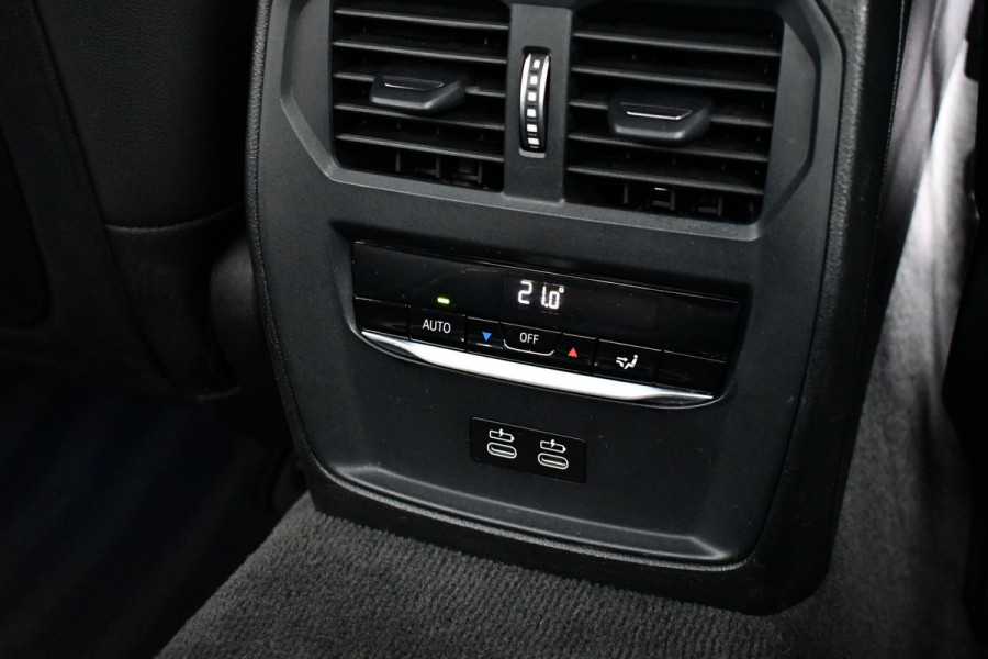 BMW 3-serie 330e M-Sport Pano 360 HUD H/K Laser 19inch El-zetels