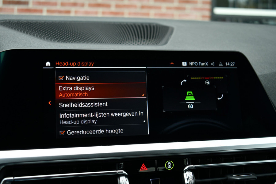 BMW 3-serie 330e M-Sport Pano 360 HUD H/K Laser 19inch El-zetels