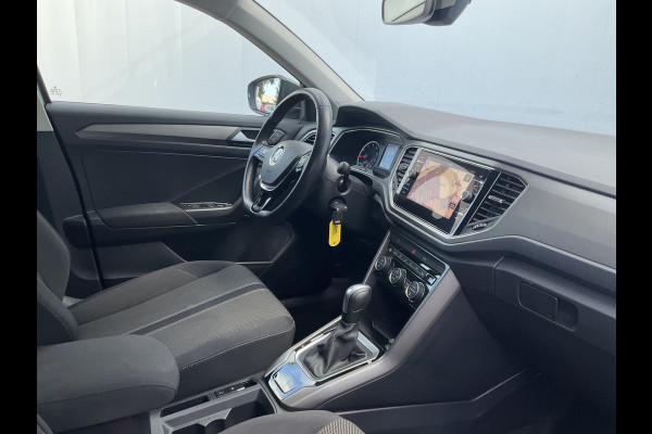Volkswagen T-Roc 1.5 TSI Sport Trekhaak Automaat Adap.Cruise Navi Carplay PDC Stoelverw 49430KM!