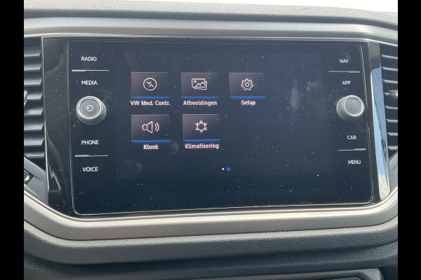 Volkswagen T-Roc 1.5 TSI Sport Trekhaak Automaat Adap.Cruise Navi Carplay PDC Stoelverw 49430KM!