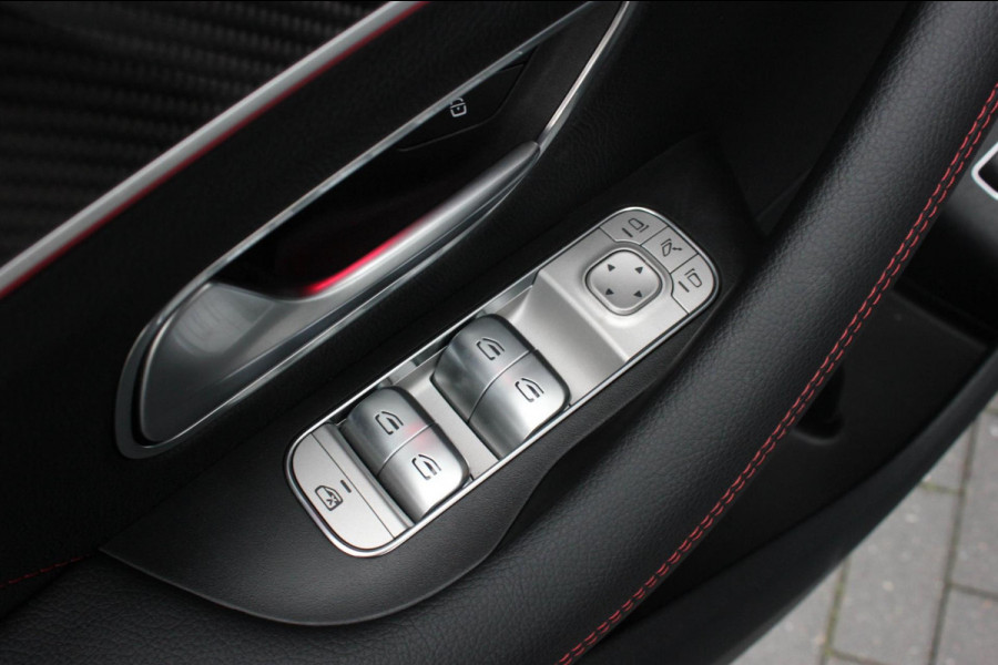 Mercedes-Benz GLE AMG 53 Hybrid 4MATIC+ NIGHT EDITION / LUCHTVERING / TREKHAAK / BURMESTER / FULL / DEALER AUTO/ MANUFAKTUR