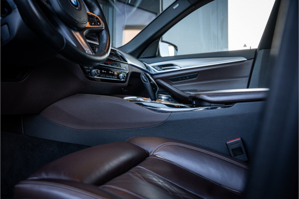 BMW 5 Serie Touring 520i High Executive - M Sport | Panorama | Memory | HUD | Cruise Control