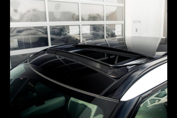 Kia EV3 GT-Line 81.4 kWh l Long range l Schuif kantel dak l Stoel / Stuurwielverwarming l Navigatie l Direct beschikbaar