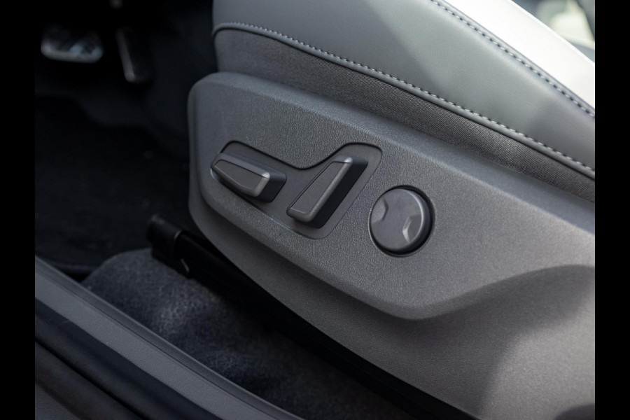 Kia EV3 GT-Line 81.4 kWh l Long range l Schuif kantel dak l Stoel / Stuurwielverwarming l Navigatie l Direct beschikbaar