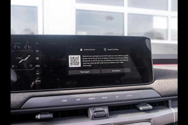 Kia EV3 GT-Line 81.4 kWh l Long range l Schuif kantel dak l Stoel / Stuurwielverwarming l Navigatie l Direct beschikbaar