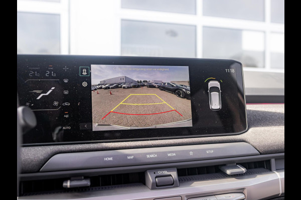 Kia EV3 GT-Line 81.4 kWh l Long range l Schuif kantel dak l Stoel / Stuurwielverwarming l Navigatie l Direct beschikbaar