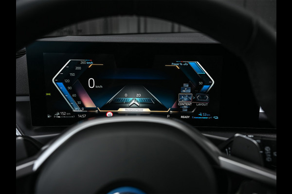 BMW 3 Serie Touring 330e xDrive M-SPORT | FACELIFT | ACCU 19,5 kWh | ACTIVE CRUISE | HIFI AUDIO | CAMERA | FULL-LED | STUUR- EN STOELVERWARM