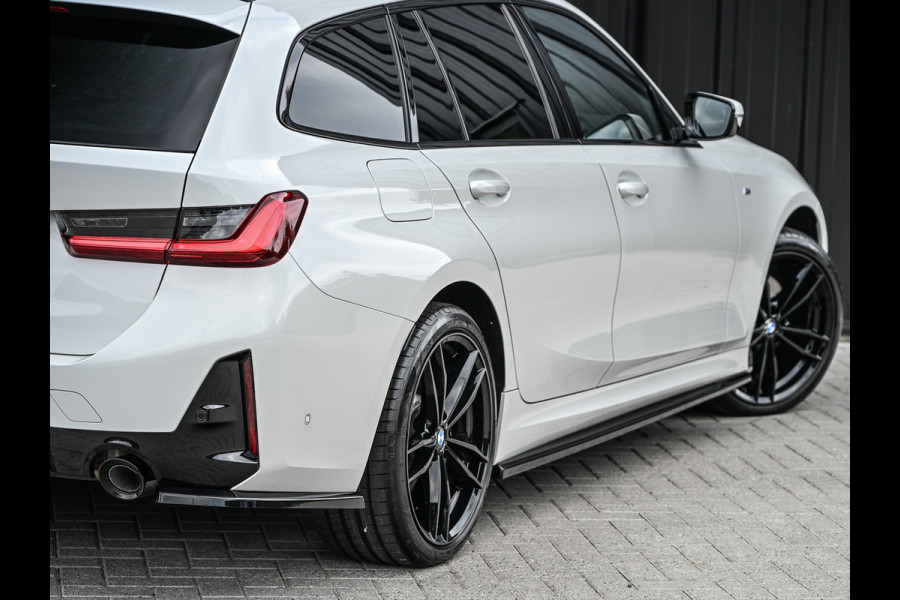 BMW 3 Serie Touring 330e xDrive M-SPORT | FACELIFT | ACCU 19,5 kWh | ACTIVE CRUISE | HIFI AUDIO | CAMERA | FULL-LED | STUUR- EN STOELVERWARM