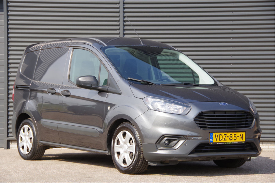 Ford Transit Courier 1.5 TDCI Trend TREKHAAK, CRUISE, AIRCO, NAVI, NL AUTO, NAP