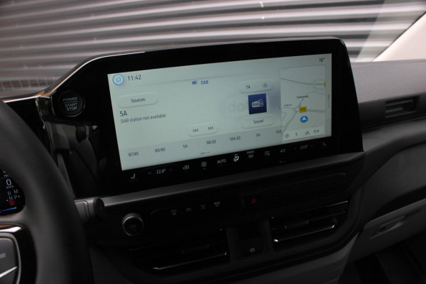 Ford Transit Custom 2.0 TDCI L2H1 170PK Limited DC / DUBBEL CABINE / JB- EDITION / DRIVER ASSISTANCE PACK / 6- ZITS /MY2024/CAMERA